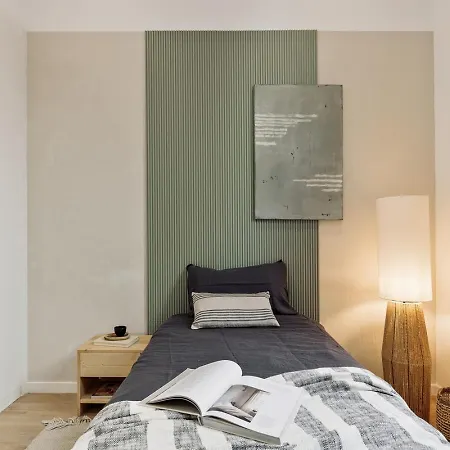 Baronissi - 2 Bedrooms And Terrace In Ciutat Vella Apartment
