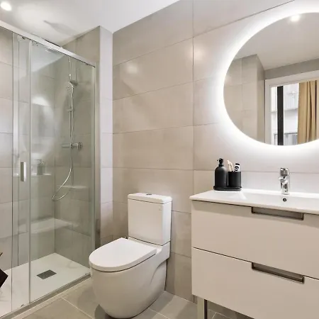 Apartamento Baronissi - 2 Bedrooms And Terrace In Ciutat Vella